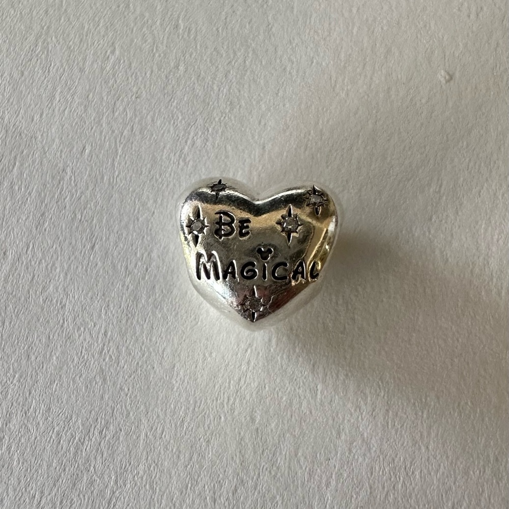 Disney-“Be Magical” Pandora Charm